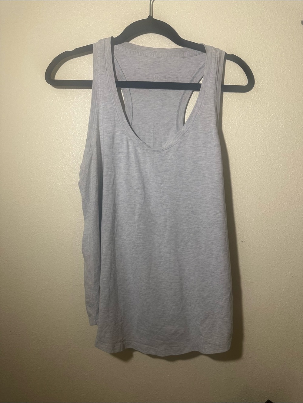 Lululemon Women's Racerback Tank Top Light Grey Sz 8